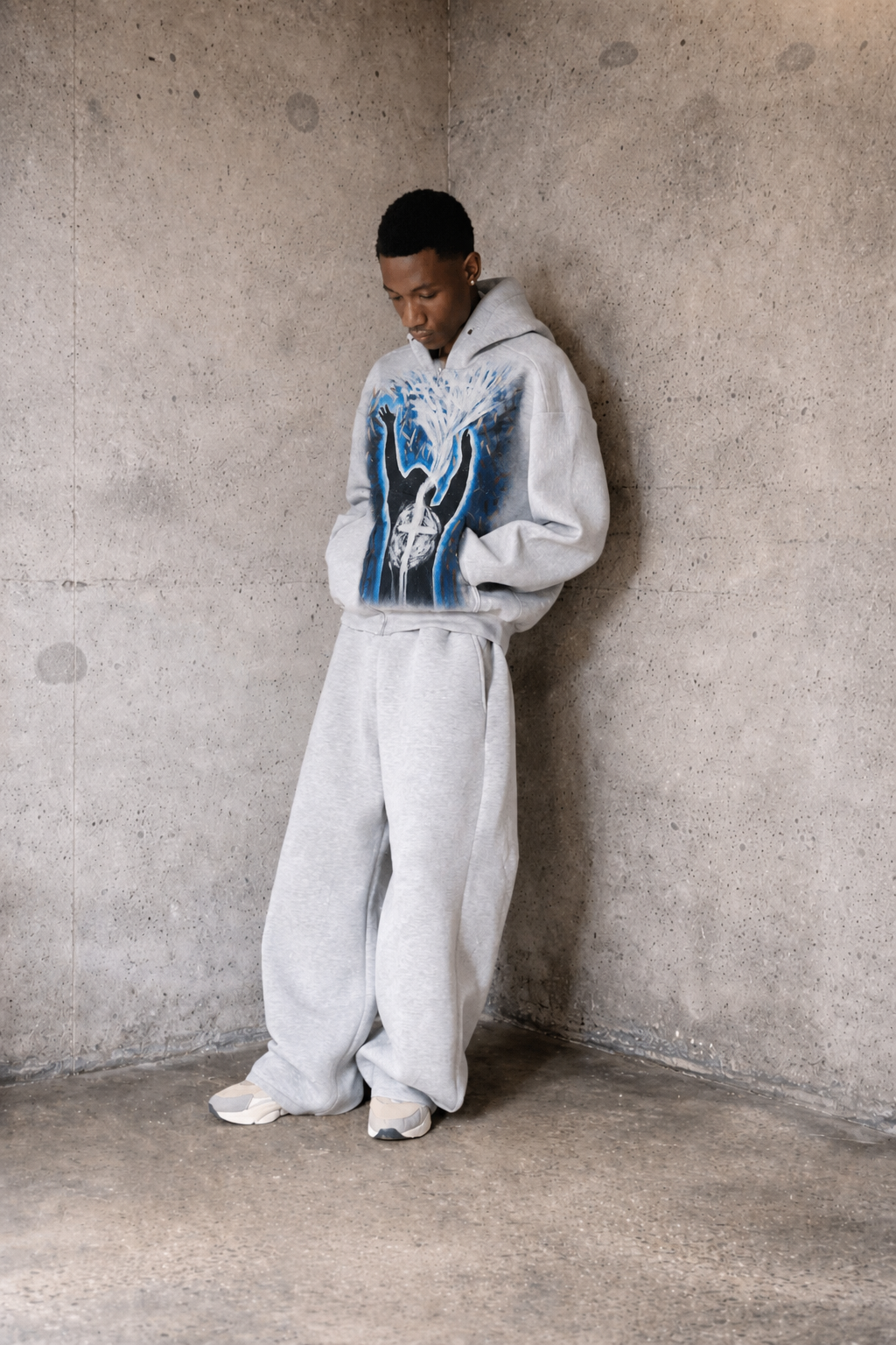 Worship Atmosphere Hoodie – Grey